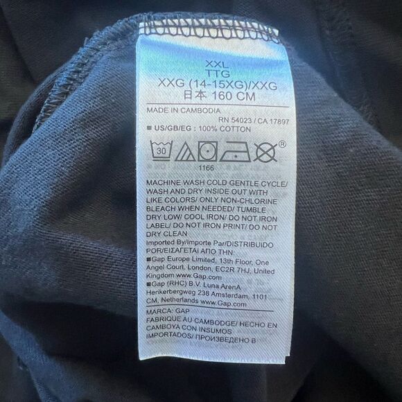 Disney x GAP Black Kids Long Sleeve Shirt. Size S and XXL. NWT. - Picture 9 of 10